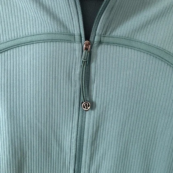 lululemon cropped define teal ribbed full-zip bomber jacket - Picture 4 of 5